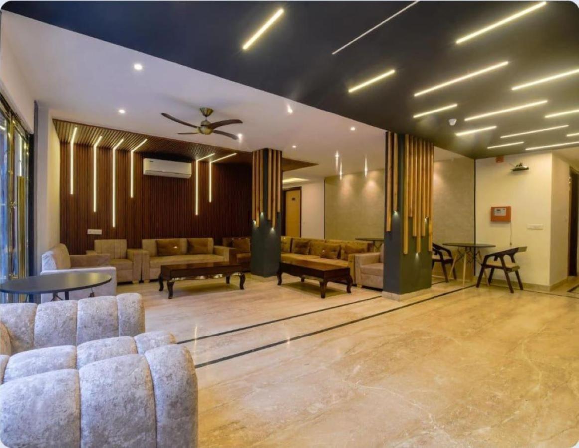 Hotel Del Near Igi Airport